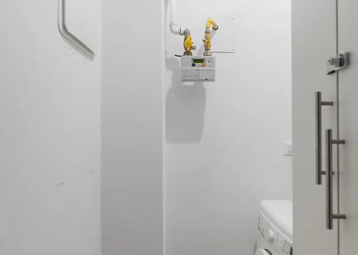 Azzurra1 * بولونيا